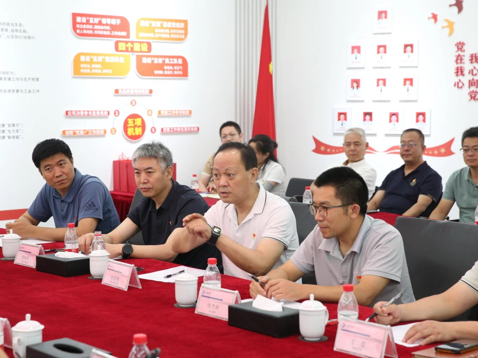 雁塔区退役武士局党支部与众赢国际版防务党委 联合开展庆“七一”党建交流运动_众赢国际版