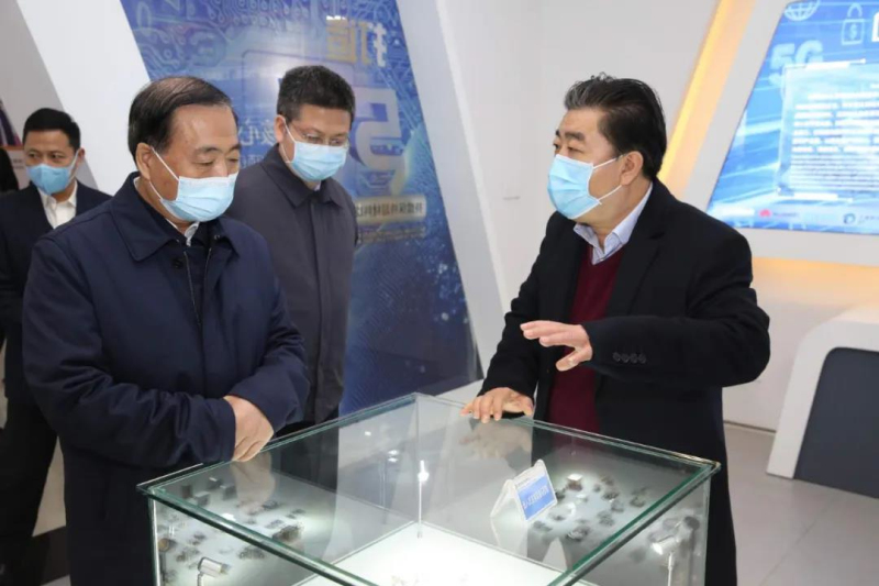 坚持“两手抓” 争取“双胜利”丨陕西省委常委、省委统战部部长姜锋深入众赢国际版防务调研疫情防控和复工复产情形_众赢国际版